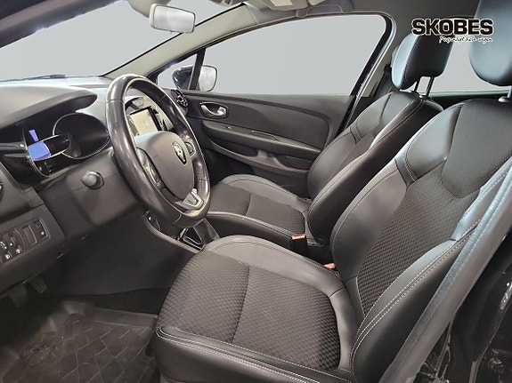 Renault Clio 8 of 19