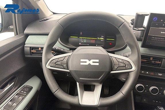 Dacia Sandero 8 of 21