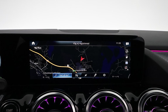 Mercedes-Benz EQA300 19 of 26