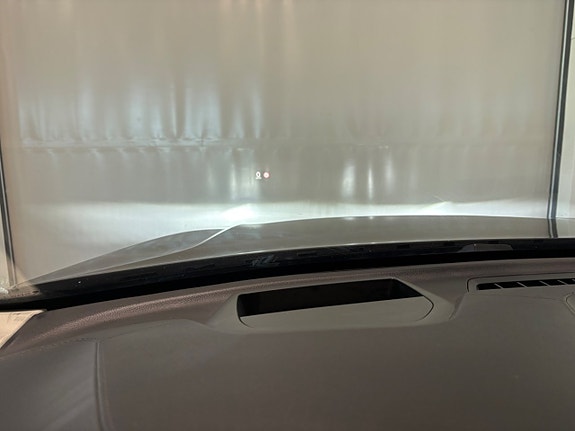 Volvo XC60 17 of 27