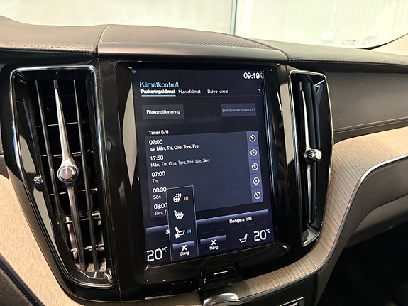 Volvo XC60 21 of 27