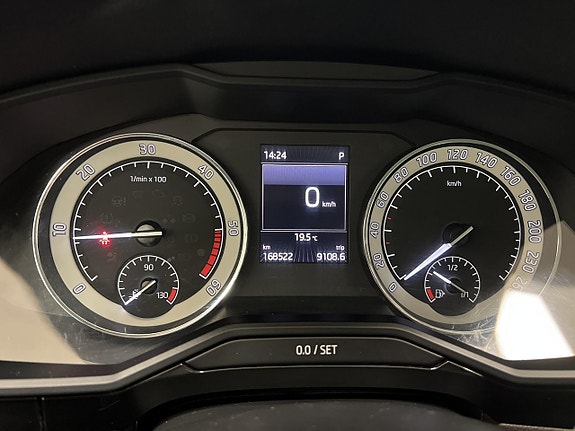 Skoda Superb 10 of 20