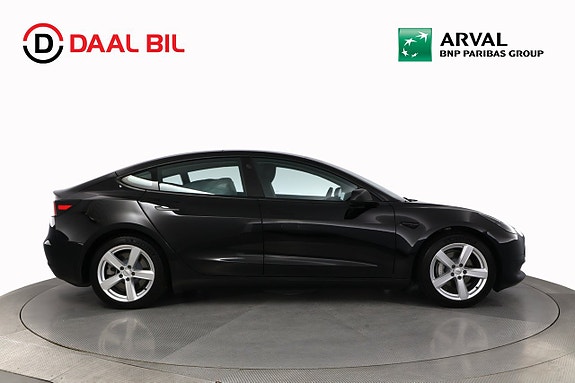 Tesla Model 3 5 of 26