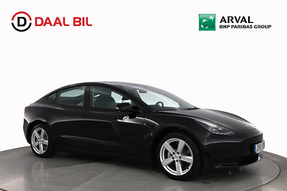 Tesla Model 3 4 of 26