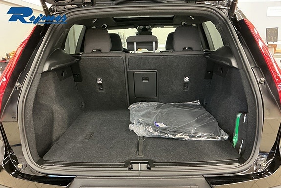 Volvo XC40 14 of 18