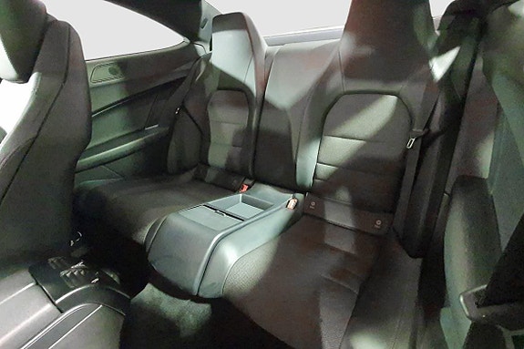 Mercedes-Benz C220 18 of 21