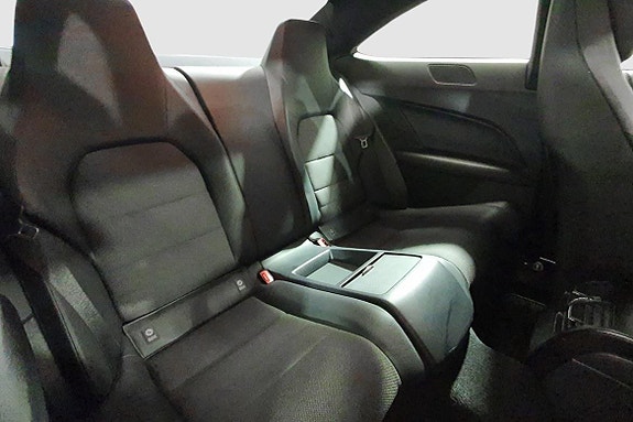 Mercedes-Benz C220 17 of 21