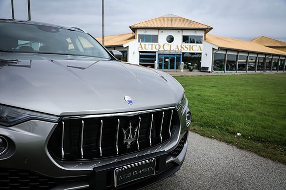 Maserati Levante 10 of 20