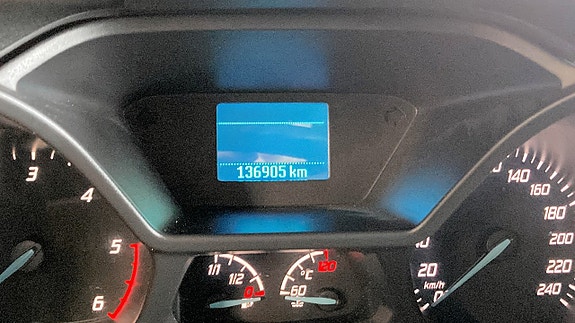 Ford Transit Connect 10 of 12