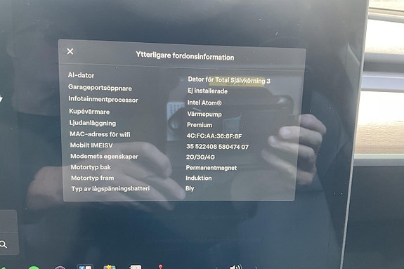 Tesla Model Y 13 of 20