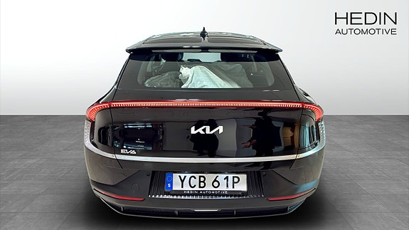 Kia EV6 7 of 9