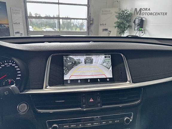 Kia Optima 11 of 14
