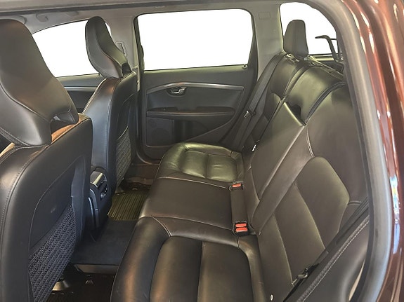 Volvo XC70 7 of 19