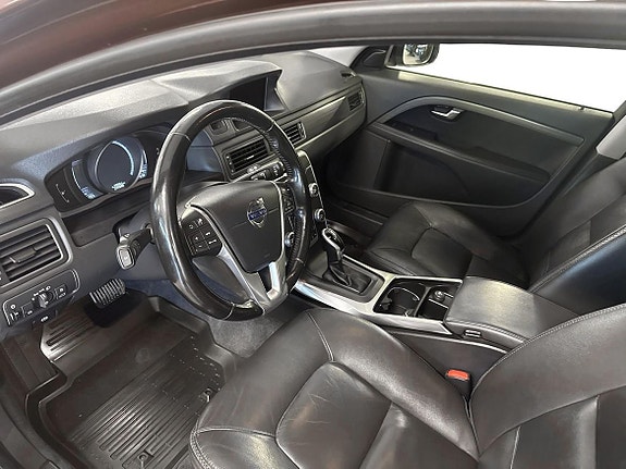 Volvo XC70 6 of 19
