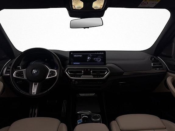 BMW iX3 14 of 30