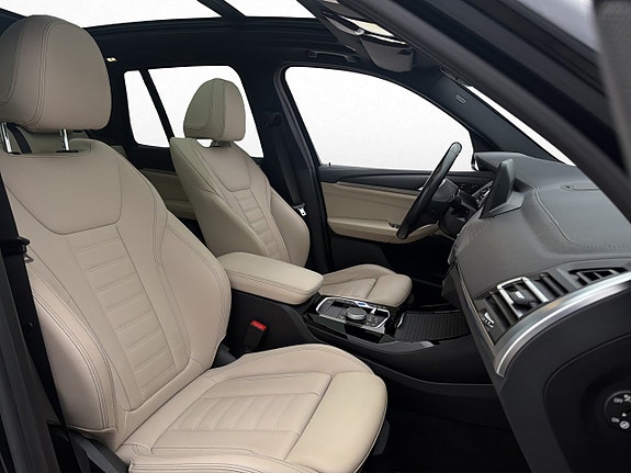 BMW iX3 17 of 30