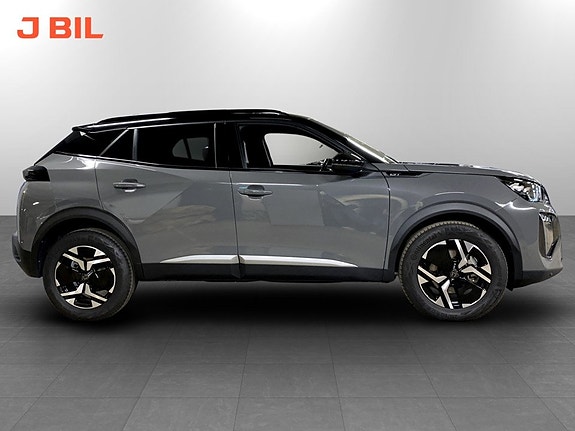 Peugeot 2008 17 of 19