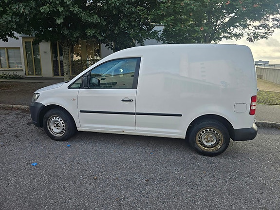 Volkswagen Caddy 4 of 4