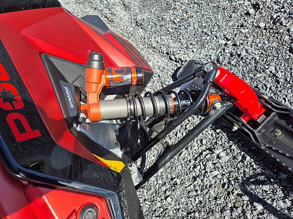 Polaris 850 2 of 10