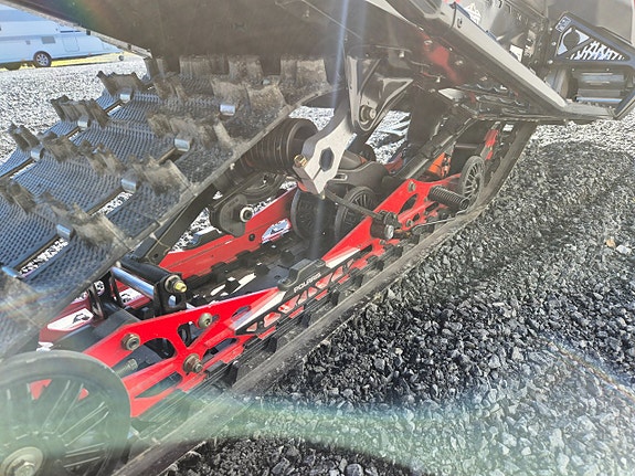 Polaris 850 4 of 10