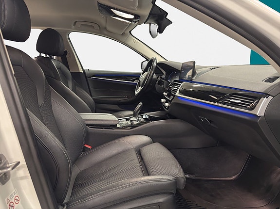 BMW 530e 20 of 23