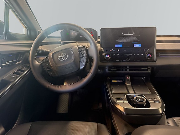 Toyota bZ4X Touring 8 of 12