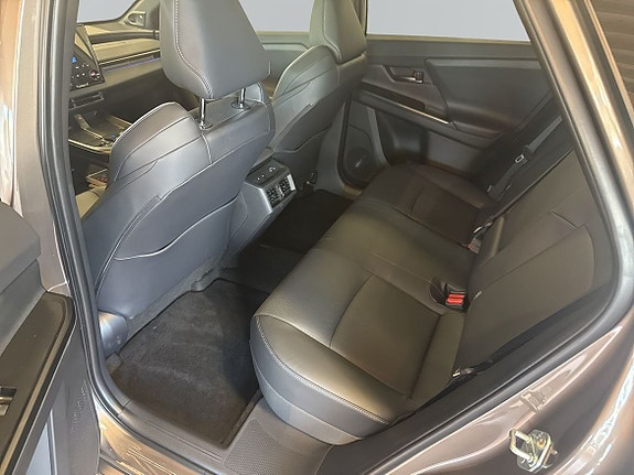 Toyota bZ4X Touring 7 of 12