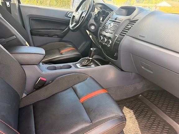 Ford Ranger 11 of 16