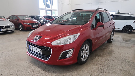 Peugeot 308 SW 7 of 17