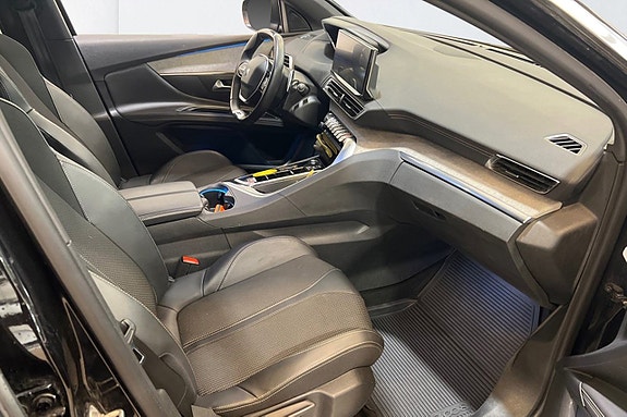 Peugeot 3008 7 of 11
