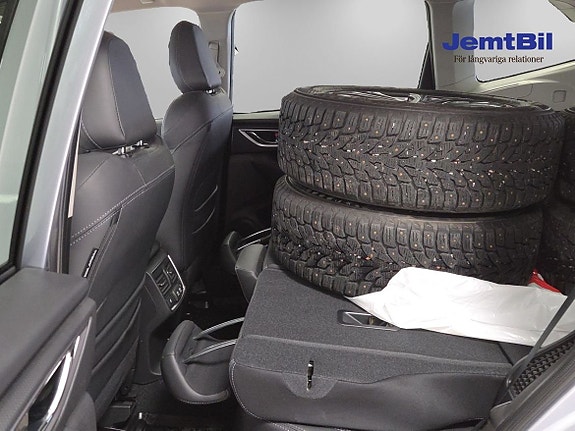 Subaru Forester 10 of 14