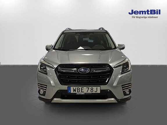 Subaru Forester 2 of 14