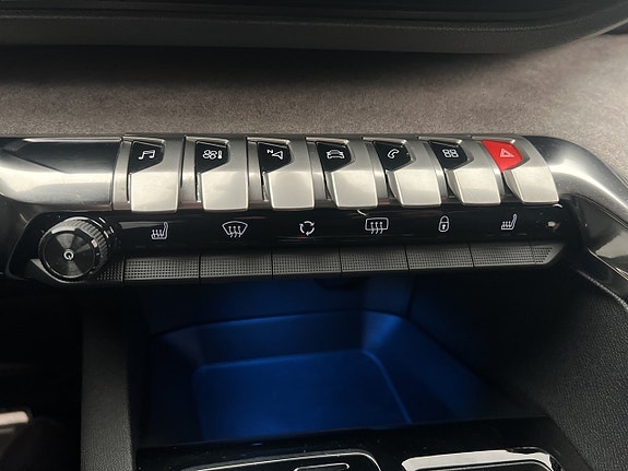 Peugeot 3008 21 of 26