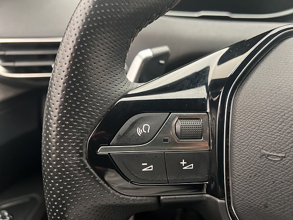 Peugeot 3008 16 of 26