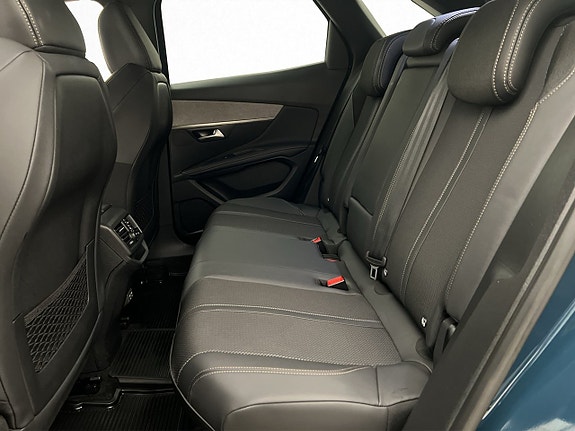 Peugeot 3008 13 of 26