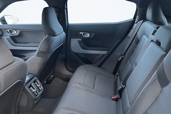 Polestar 2 12 of 16