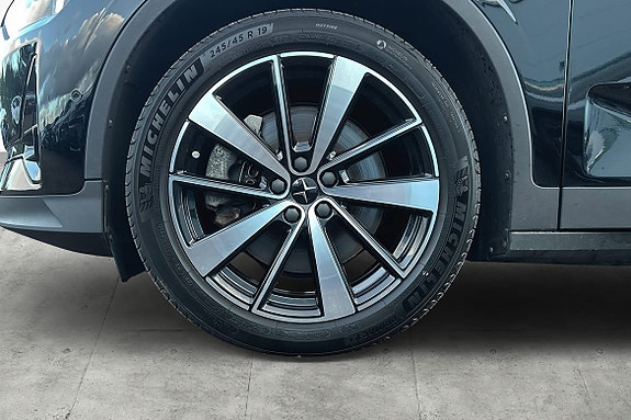 Polestar 2 6 of 16