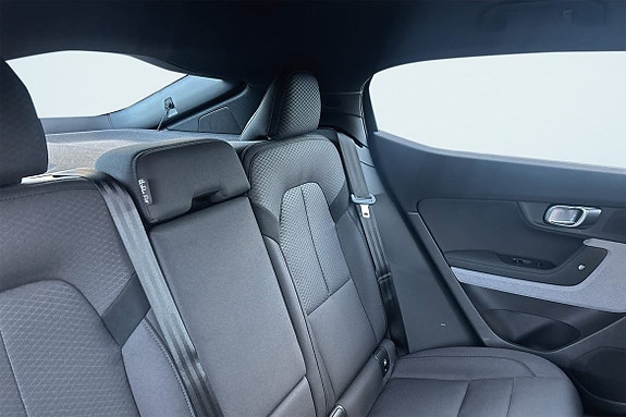 Polestar 2 15 of 16