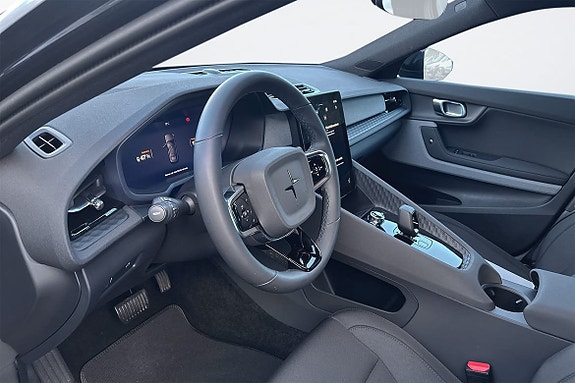 Polestar 2 11 of 16