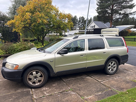 Volvo XC70 9 of 9