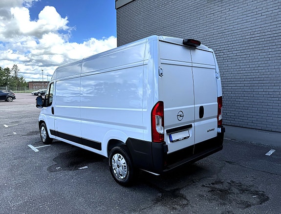 Opel Movano 4 of 14