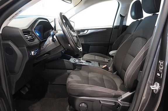 Ford Kuga 6 of 12