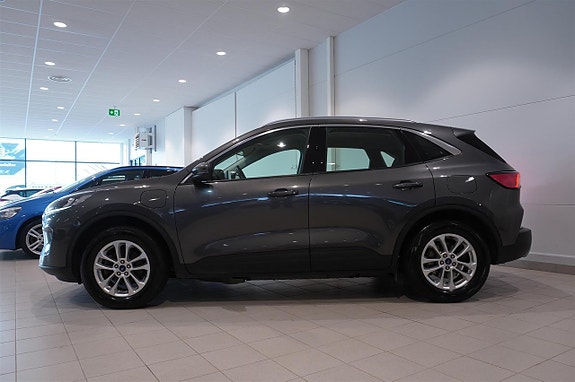 Ford Kuga 3 of 12