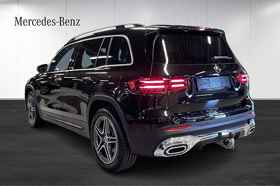 Mercedes-Benz GLB220 d 3 of 16