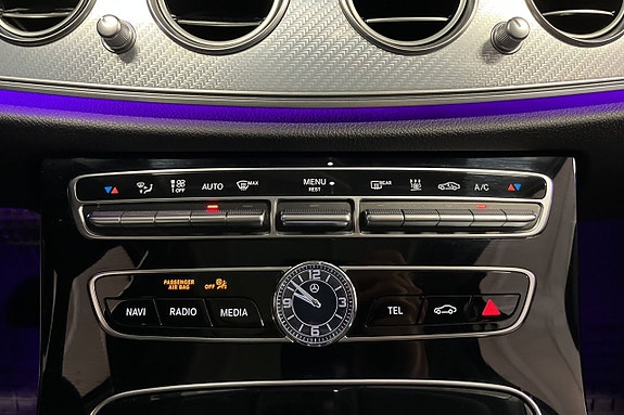 Mercedes-Benz E220 d 15 of 23