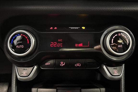 Kia Picanto 9 of 16