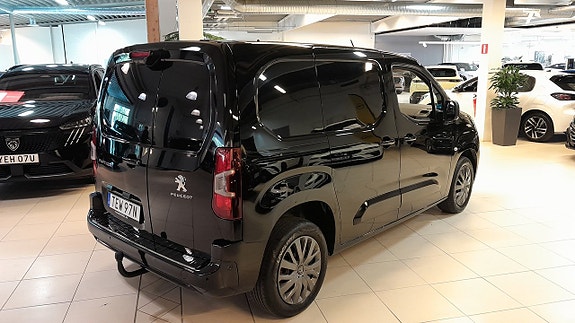 Peugeot Partner 8 of 12