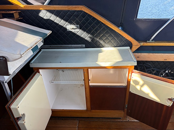 Coronet 24 Cabin De Luxe 24 of 30