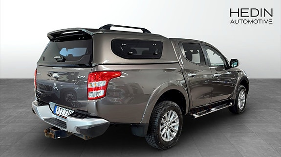 Mitsubishi L200 2 of 12