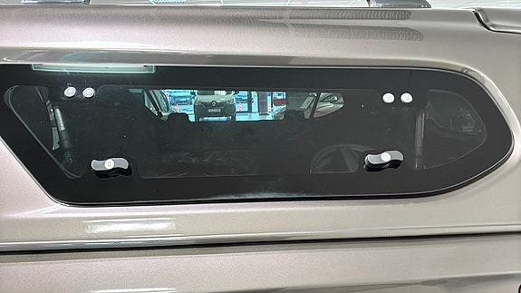Mitsubishi L200 10 of 12